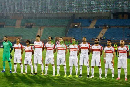 الزمالك يصل برج العرب لمواجهة المصري