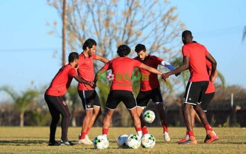 الأهلي يواصل استعداداته للزمالك عصر اليوم