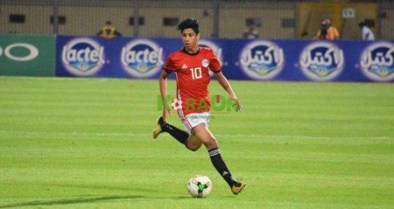 لاعب الأهلي إلى الاتحاد السكندري رسميا