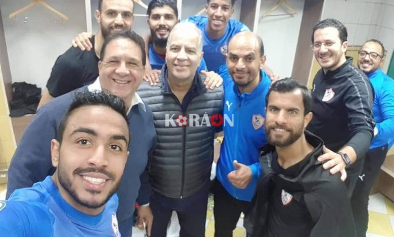 لاعبو الزمالك يحتفلون بالصعود الإفريقي