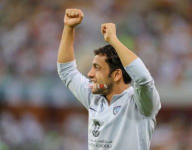 الشلهوب يشارك في تدريبات الهلال عقب عودته من دبي