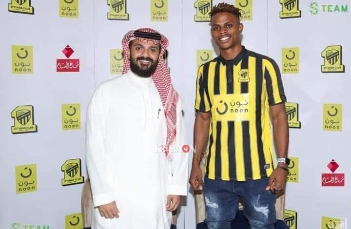 اتحاد جدة يقدم كمارا بعد التوقيع رسمياً.. واللاعب يتسلم السيارة