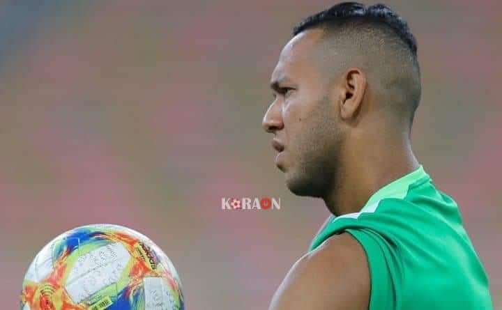 دي سوزا يعتذر لجماهير الأهلي السعودي للإخفاق أمام الهلال