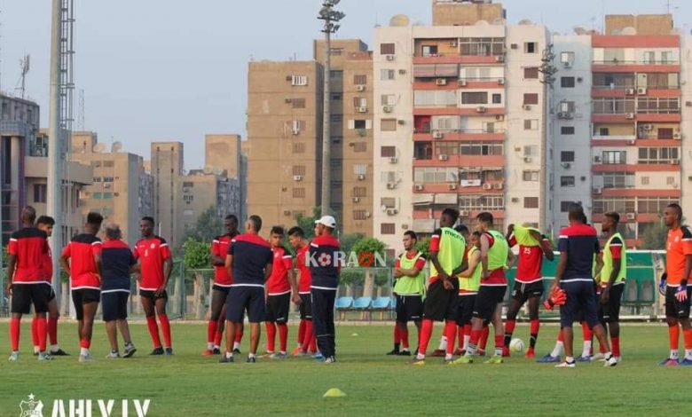 أهلي بني غازي يخوض تدريبه الأول بتونس استعدادا لموقعة المانستير