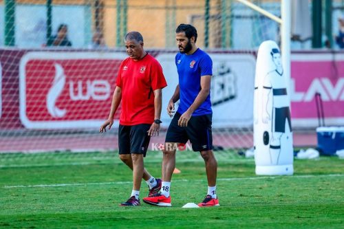 تدريبات تأهيلية لمروان محسن في مران الأهلي