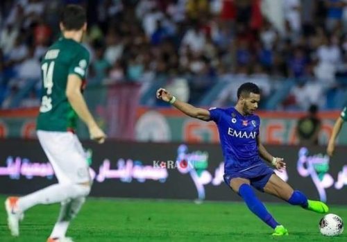 محادثة طريفة بين البليهي ولاعب الهلال السابق