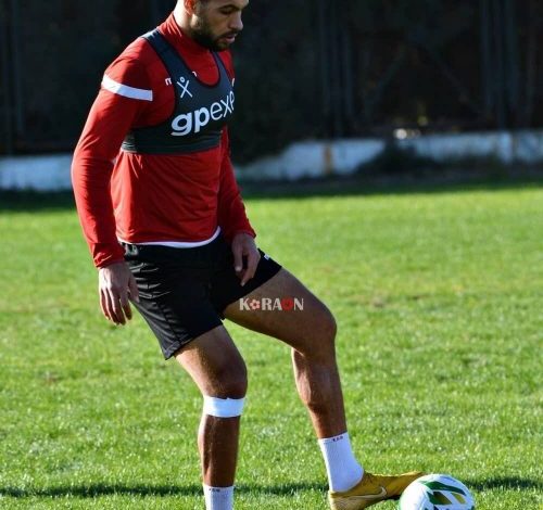 غياب بوخنشوش عن مواجهة الهلال السوداني في دوري أبطال إفريقيا