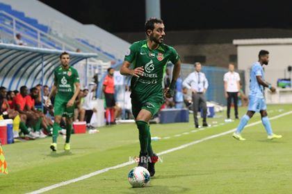 لاعب شباب الأهلي يوسف جابر