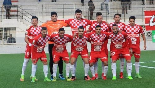 رئيس شباب بلوزداد يحفز اللاعبين قبل مواجهة الهلال السوداني في دوري أبطال إفريقيا