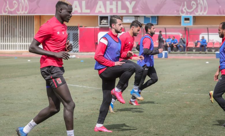 صور  حماس من لاعبي الأهلي في مران اليوم