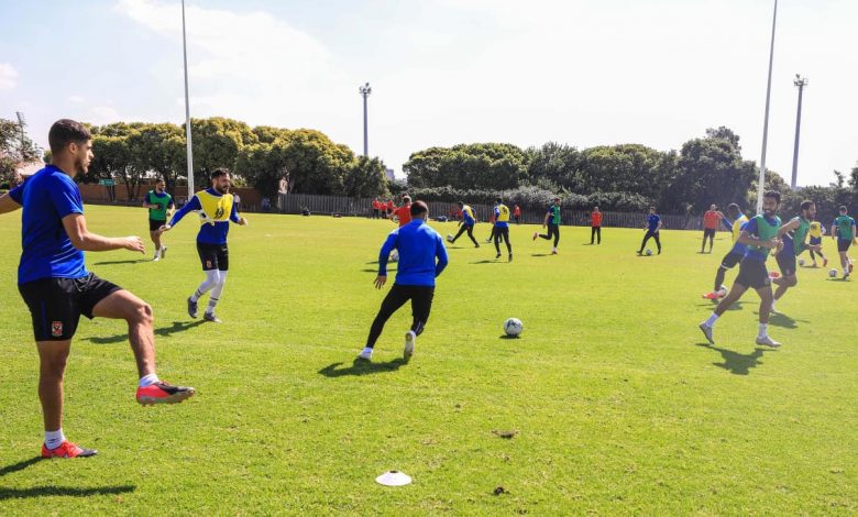 موعد عودة الأهلي من جنوب إفريقيا