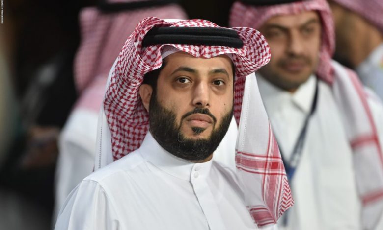 آل الشيخ عن مفاوضات الهلال وميسي: لا علاقة لي بالكرة السعودية!