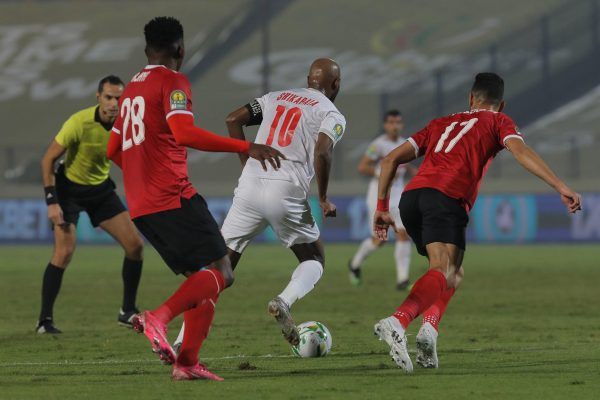 اتحاد الكرة يكشف مصير قمة الدوري المصري بين الأهلي والزمالك