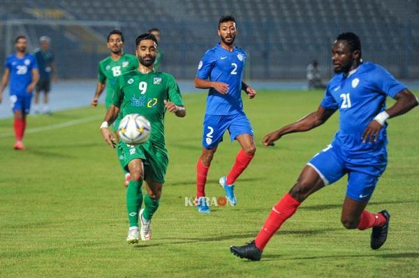 نتيجة الشوط الأول مباراة الشباب والعربي في الدوري الكويتي