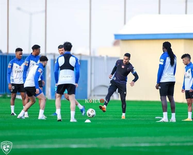 الهلال السعودي يدخل في مفاوضات مع نجم النصر