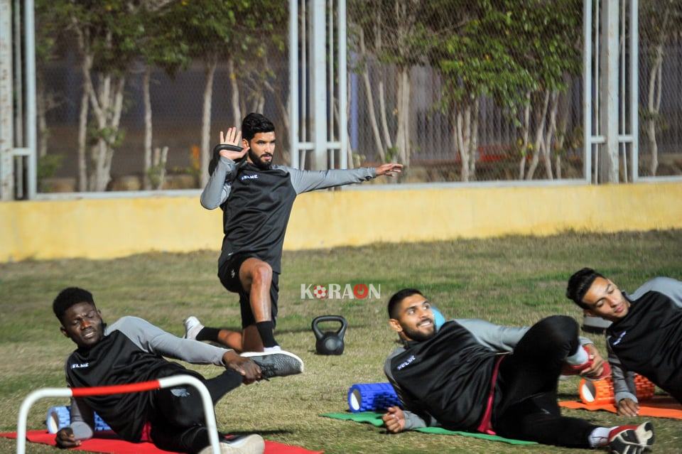 صالح جمعة يقترب من المشاركة في تدريبات سيراميكا  الجماعية