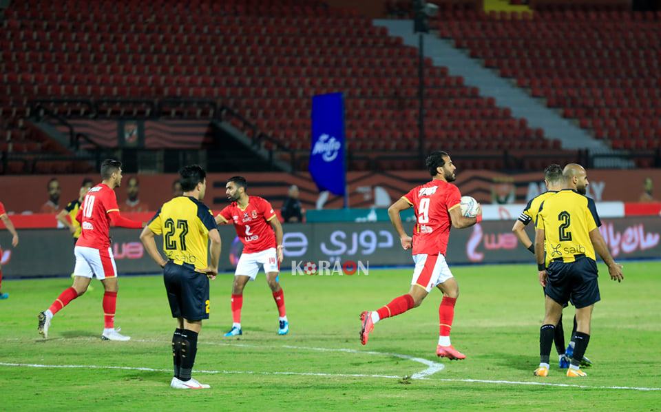 مشاهد من فوز الأهلي على المقاولون العرب.. الأحمر يستعيد صدارة الدوري مؤقتا