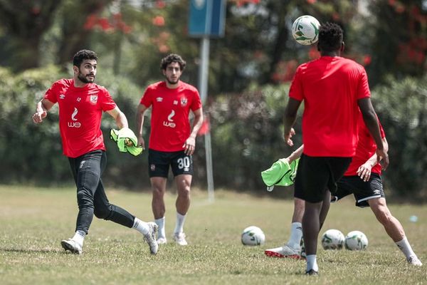 الأهلي يؤدي مرانه الثاني في تنزانيا