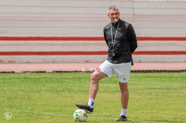 عبدالمقصود: كارتيرون مدرب طموح ويسعى لتكرار نجاحه مع الزمالك