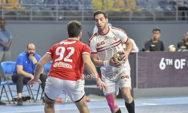 أحمد الأحمر يشيد بمباراة سوبر اليد بين الأهلي والزمالك