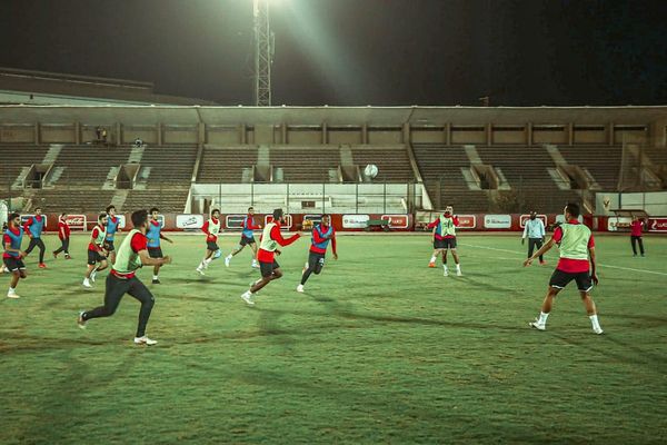 الأهلي يكتفي بمران خفيف اليوم