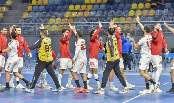 نتيجة مباراة الاهلي والزمالك الشوط الاول دوري اليد