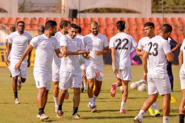 اسامه فصيل يقود البنك الاهلي امام فاركو