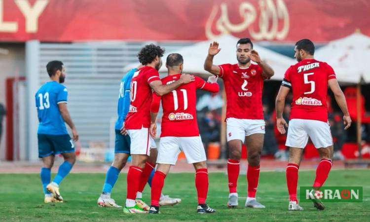 الاهلي يصدر عقوبة لرباعي الفريق