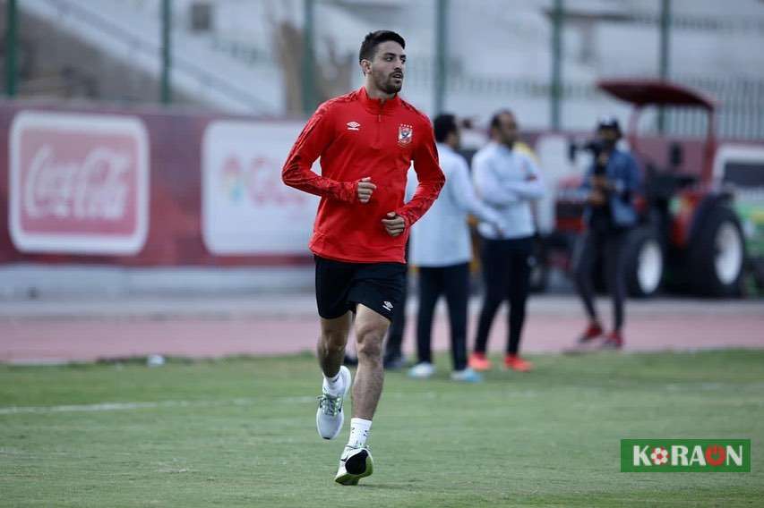 اختبار طبي للاعب طاهر محمد طاهر في الأهلي