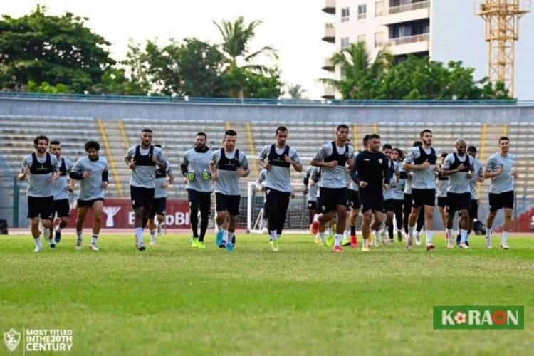 أشرف صبحي يطمئن على بعثة الزمالك بأنجولا قبل مواجهة ساجرادا