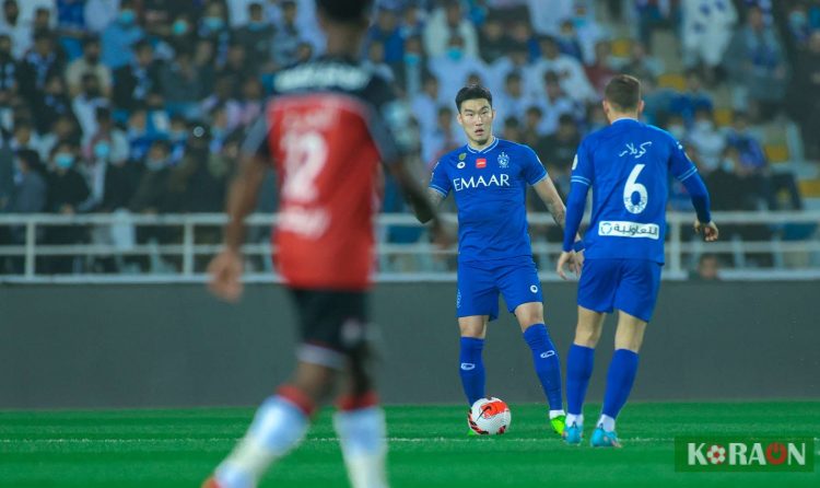 رامون دياز يعلن تشكيل الهلال لمواجهة أهلى جدة بالدورى السعودى