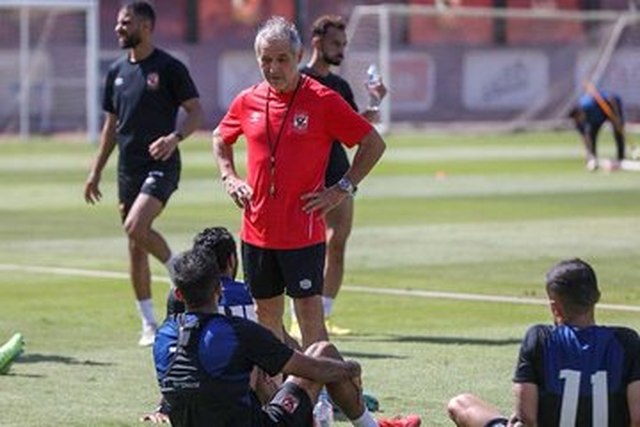 كولر يعلن قائمة الأهلي لمباراة العودة أمام سيمبا بدوري السوبر الافريقي