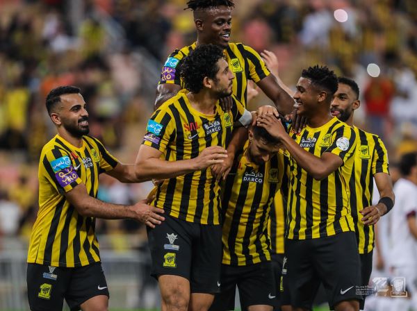 تشكيل الاتحاد المتوقع لمواجهة الاتفاق في دوري روشن السعودي