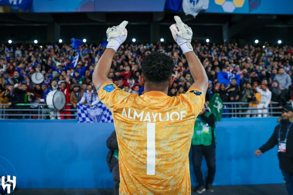 المعيوف يوجه رسالة إلى جماهير الهلال بعد التأهل إلى نهائي كأس دوري أبطال آسيا