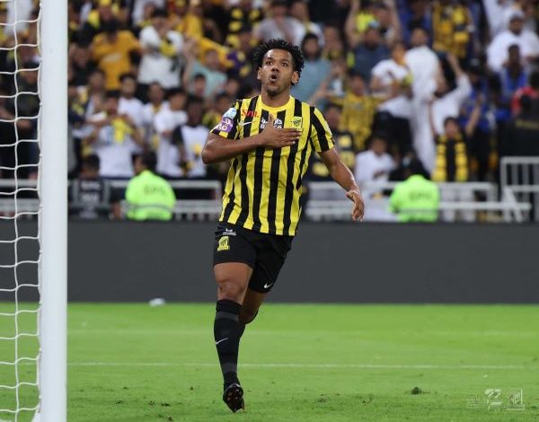 الاتحاد السعودي ينوي تجديد عقد رومارينهو!