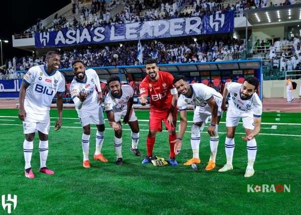 ما هي القنوات الناقلة لمباراة الهلال والباطن في دوري روشن السعودي؟