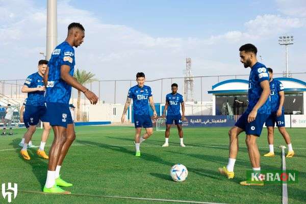 الهلال يستأنف تدريباته استعدادًا لمواجهة الأهلي