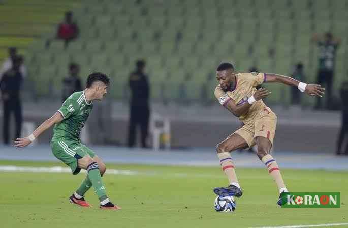 من هو معلق مباراة الأهلي وأبها في دوري روشن السعودي؟