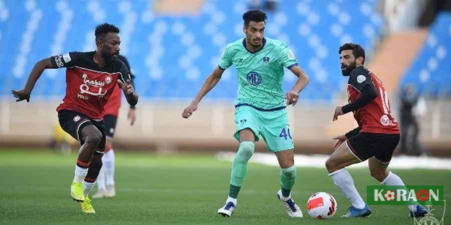 ما هي القنوات الناقلة لمباراة الأهلي والرائد في دوري روشن السعودي؟