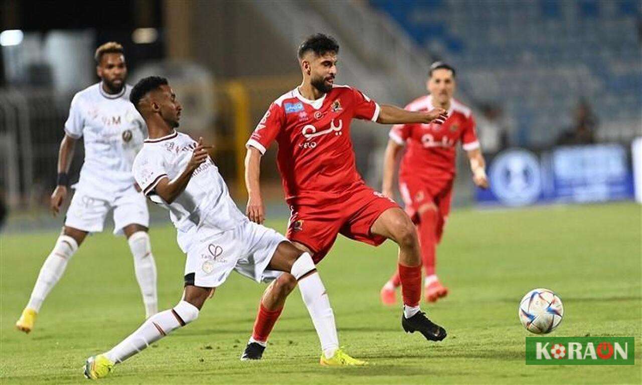 من هو معلق مباراة الشباب والوحدة في دوري روشن السعودي؟