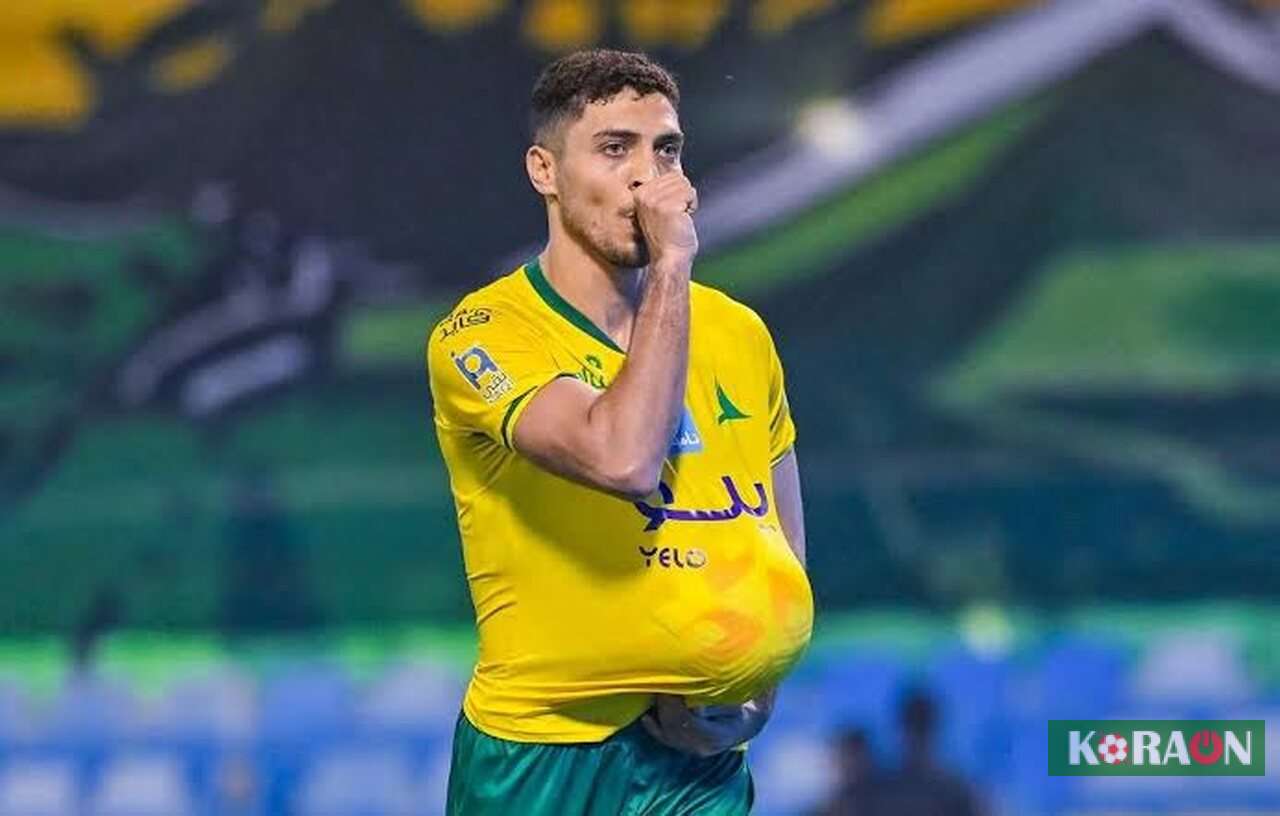 محمد شريف: اللعب في دوري روشن صعب للغاية