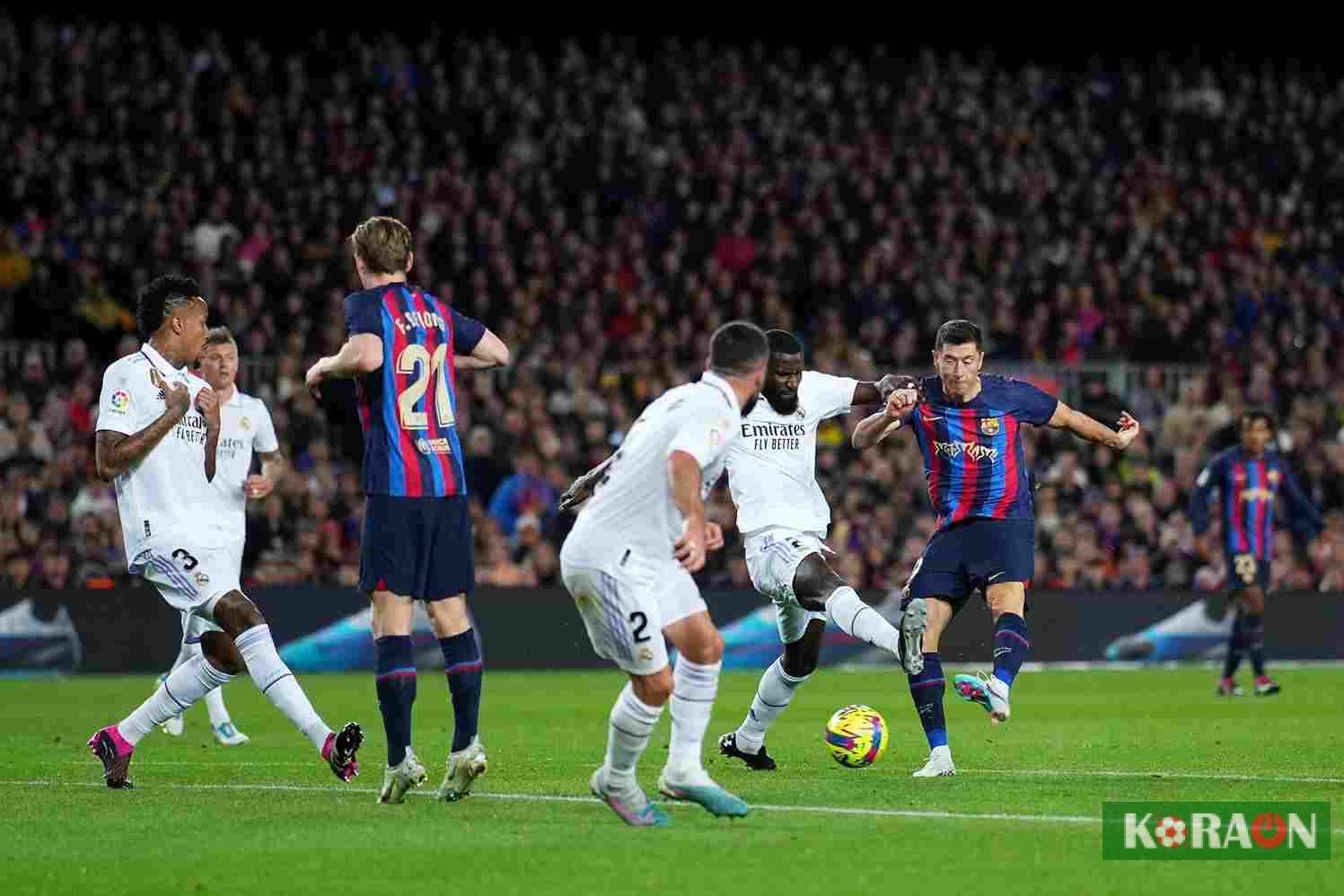 موعد نهائي كأس السوبر الإسباني بين برشلونة وريال مدريد