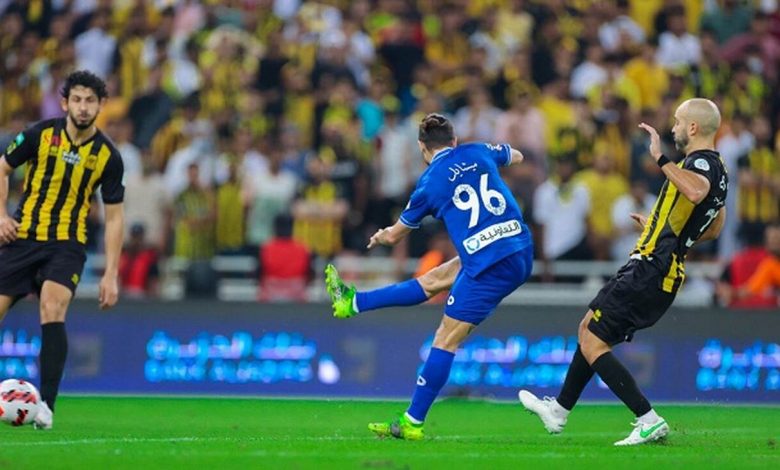 استعدادات الهلال لمواجهة الاتحاد في الكلاسيكو