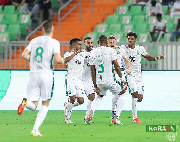 فرانك كيسيه أساسيًا في تشكيل أهلي جدة ضد الطائي بالدوري السعودي