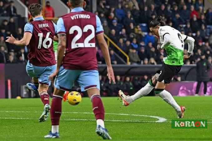 موعد مباراة ليفربول وبيرنلي في الدوري الإنجليزي