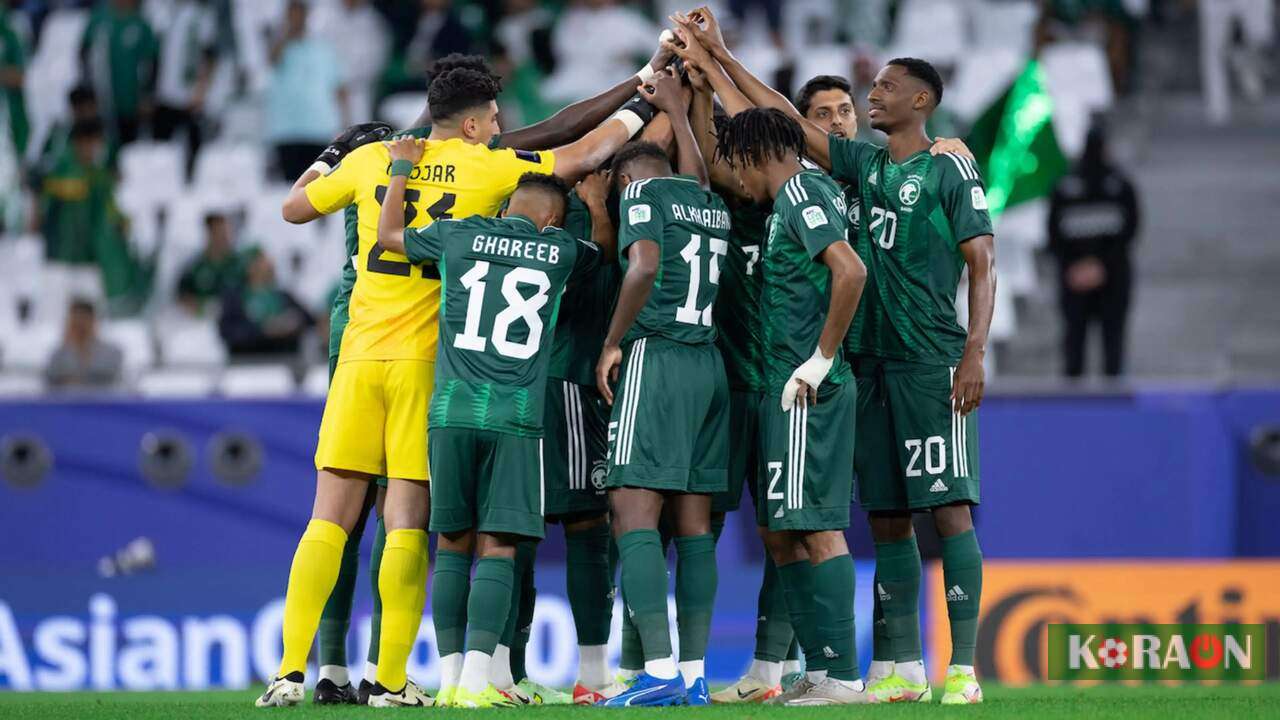 بعد ركلة الجزاء الضائعة وأخطائه المتكررة.. مدرب المنتخب السعودي يستبعد نجم الهلال