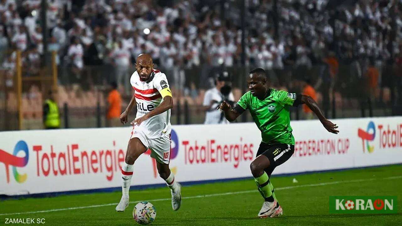 جماهير الزمالك والأجهزة الفنية يحتفلون بلاعبي الأبيض الحلم لسه ما انتهاش