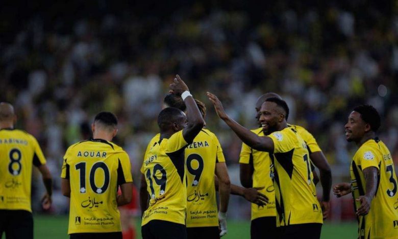 الاتحاد يستعد لمواجهة العين في كأس الملك