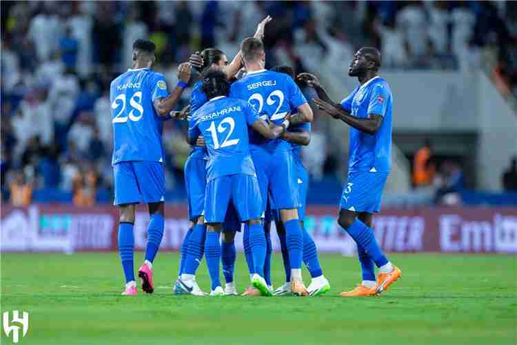 الهلال يتأهب للتغييرات قبل مواجهته مع الرياض