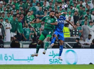 الأهلي في مأزق بعد هزيمة مؤلمة أمام الهلال